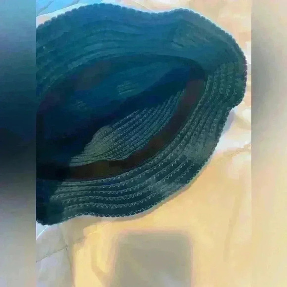 Lot if 2 vintage hats - Picture 2 of 9